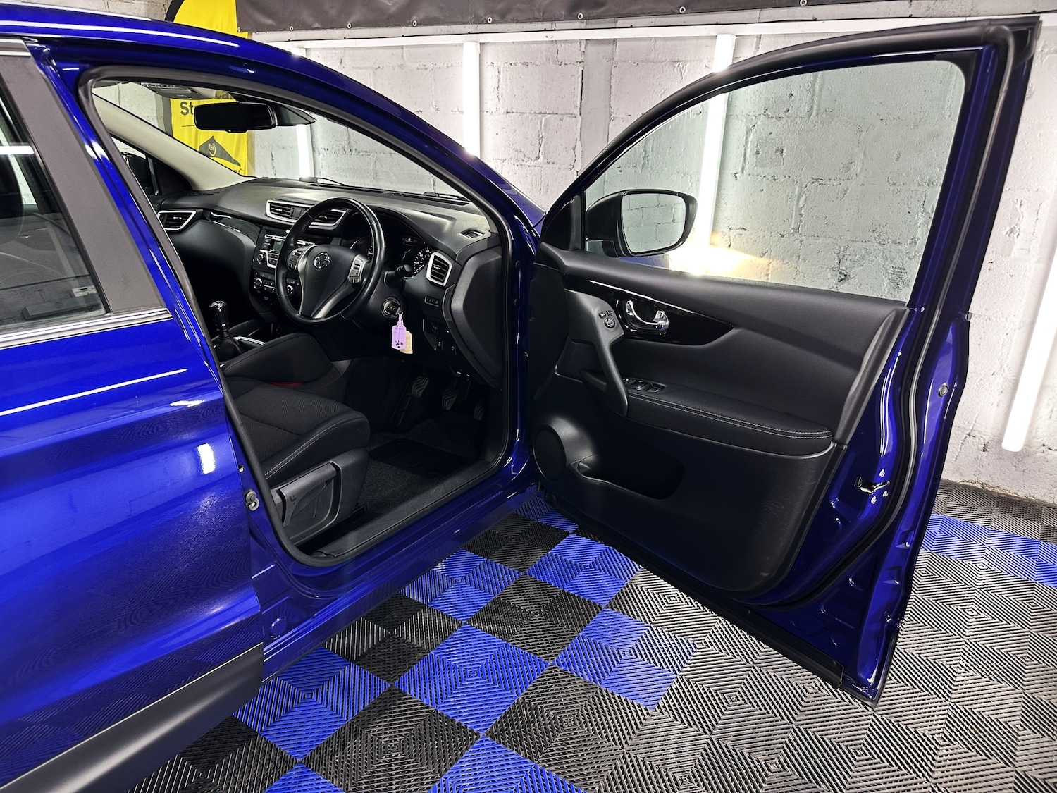 Vehicle 27