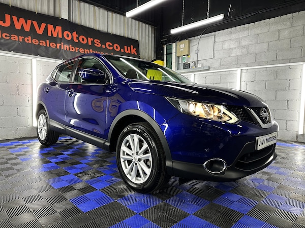 Used Nissan Qashqai 2017 for sale - 75627788: Photo 2