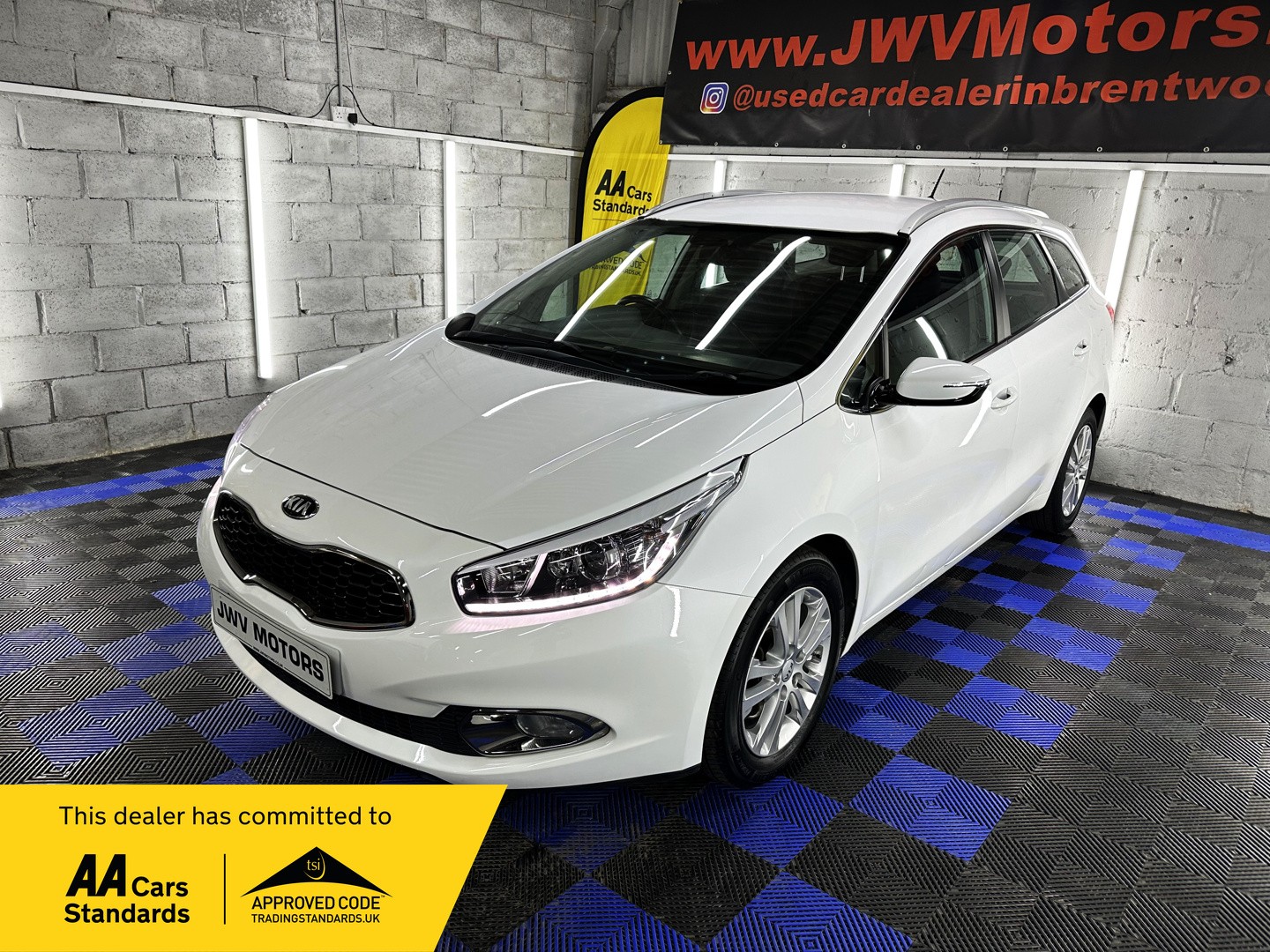 Used Kia Ceed 2015 for sale - 76374643: Photo 1