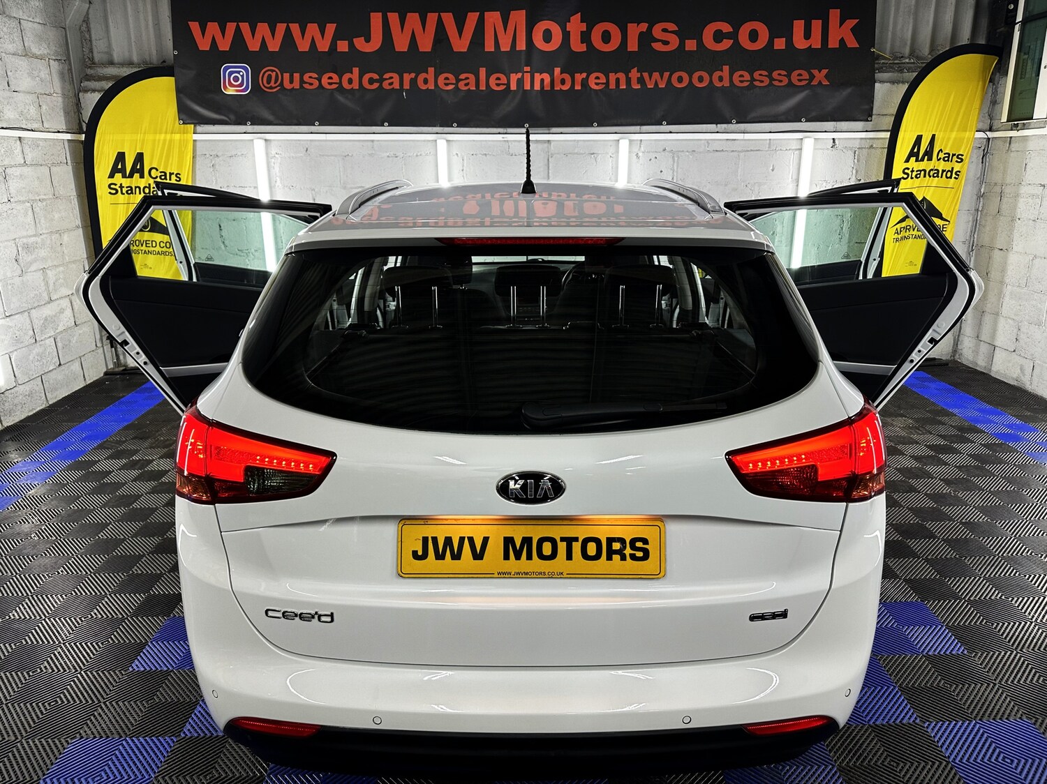 Used Kia Ceed 2015 for sale - 76374643: Photo 32