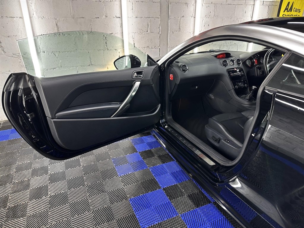 Used Peugeot RCZ 2011 for sale - 76979846: Photo 17