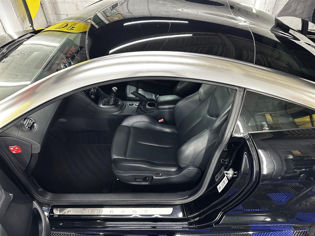 Used Peugeot RCZ 2011 for sale - 76979846: Photo 18