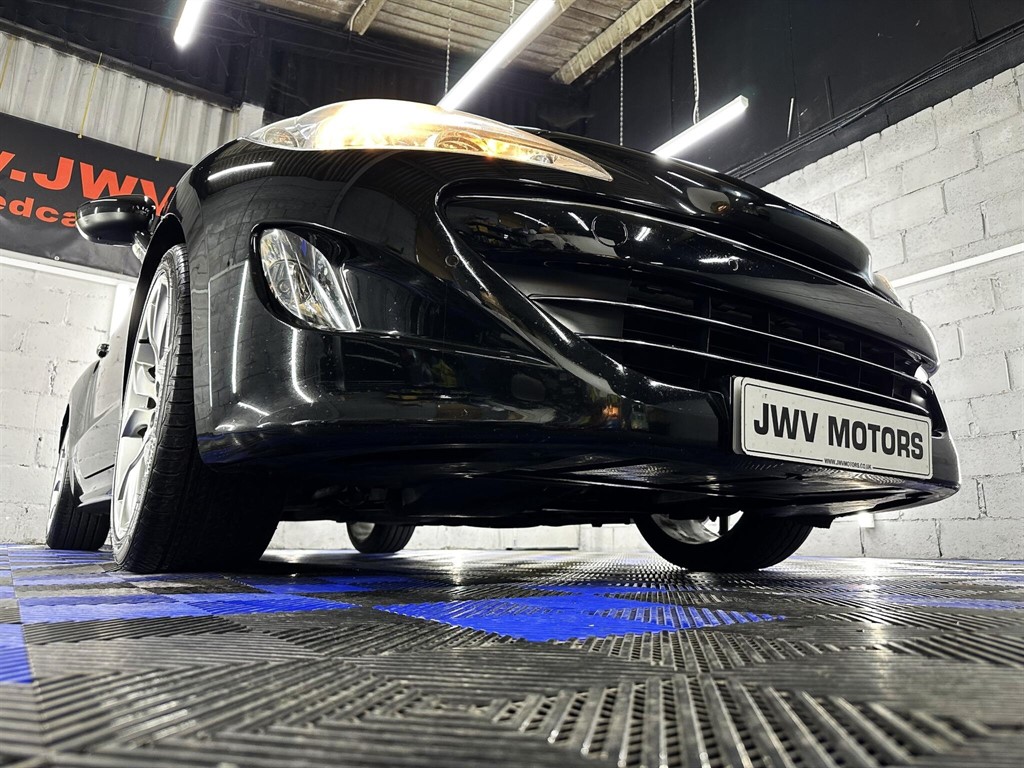 Used Peugeot RCZ 2011 for sale - 76979846: Photo 32