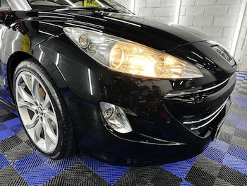 Used Peugeot RCZ 2011 for sale - 76979846: Photo