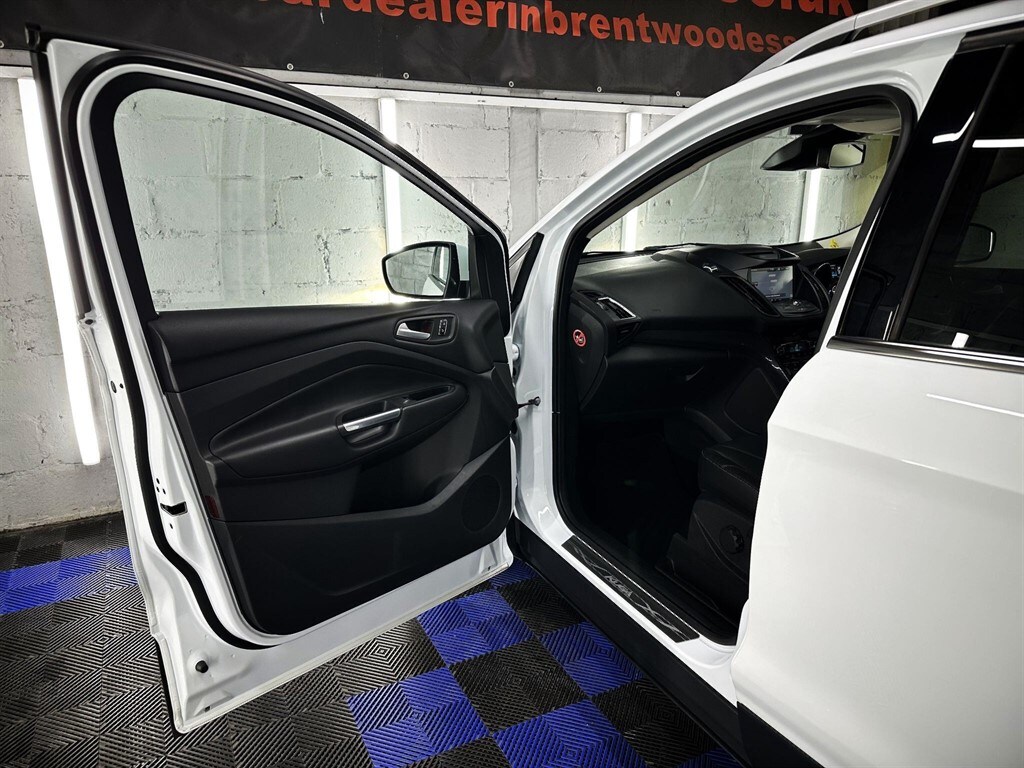 Used Ford Kuga 2016 for sale - 78061565: Photo 16