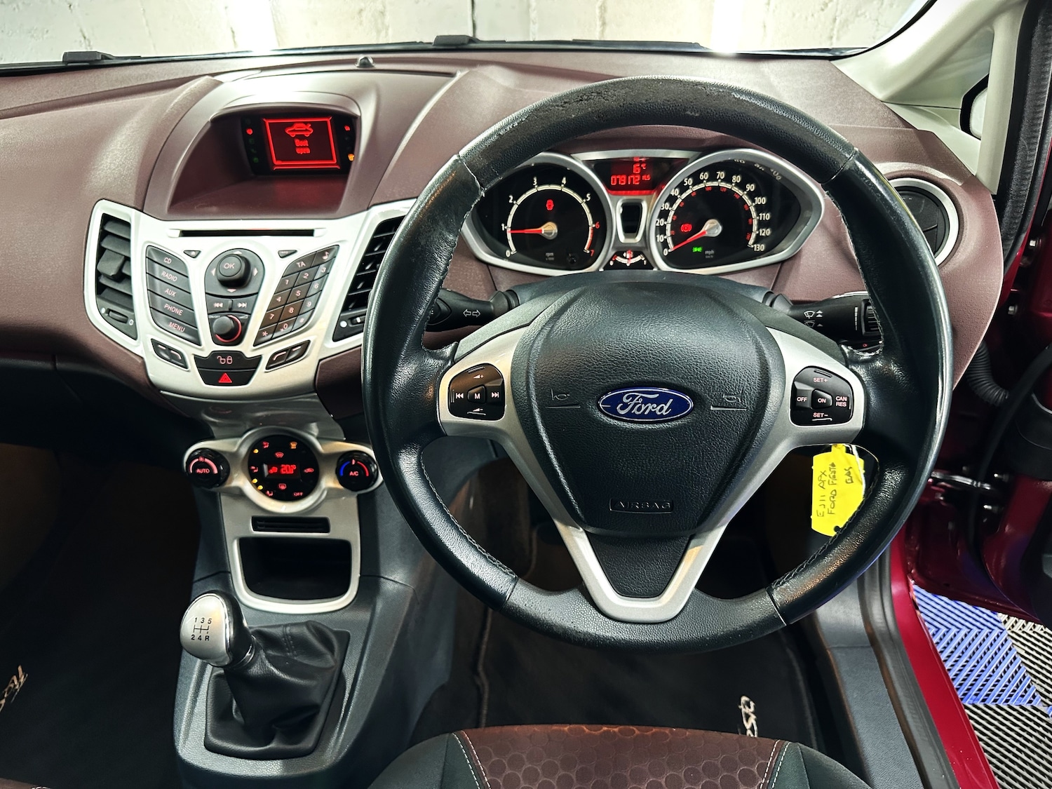 Used Ford Fiesta 2011 for sale - 76100258: Photo 23