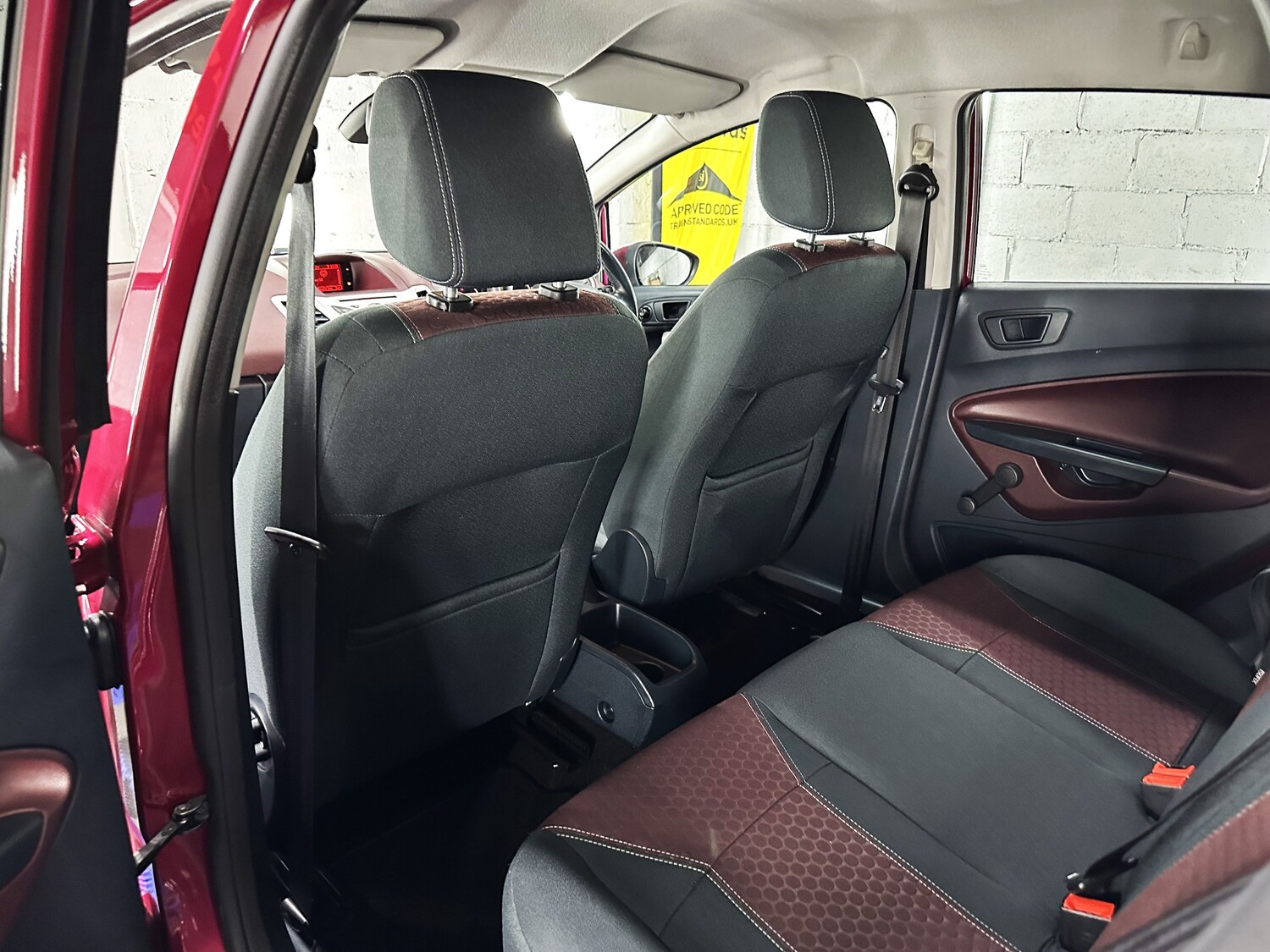 Used Ford Fiesta 2011 for sale - 76100258: Photo 34