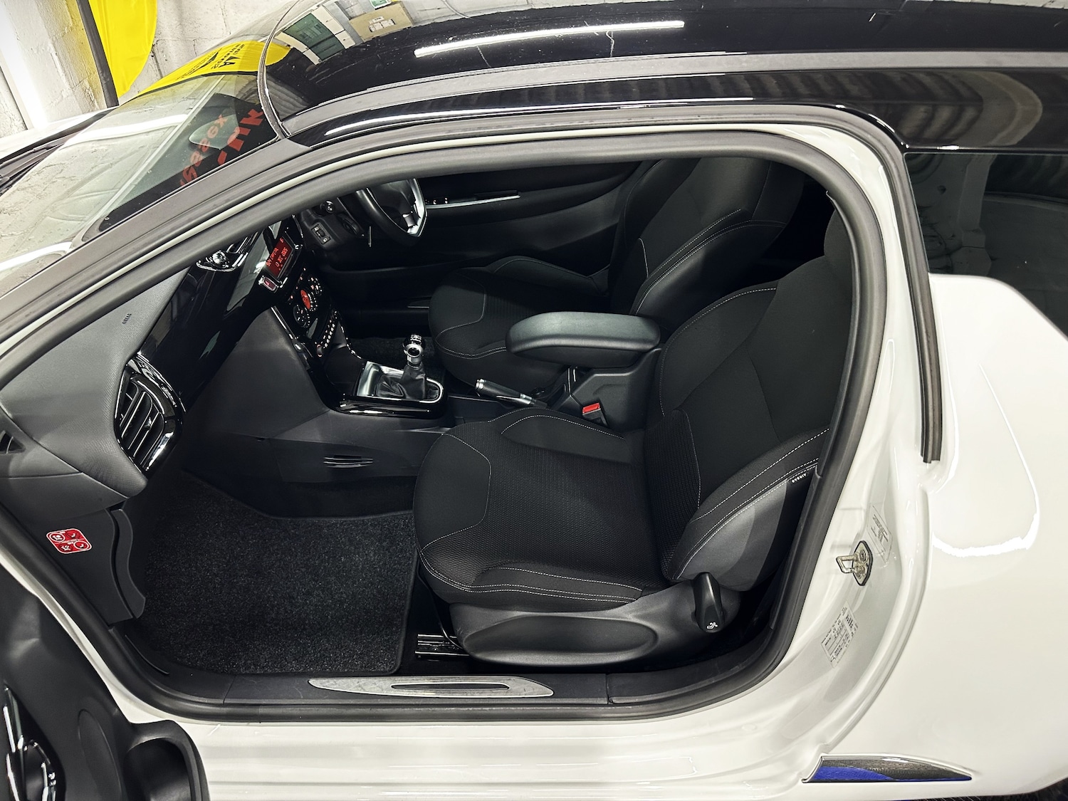 Used Citroen DS3 2012 for sale - 76934255: Photo 17