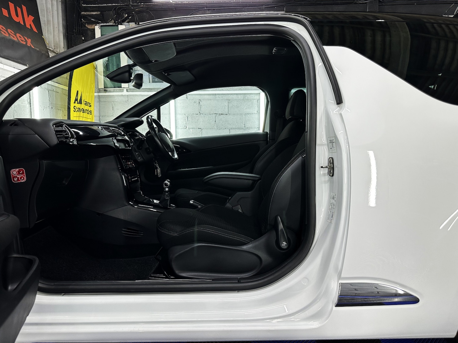 Used Citroen DS3 2012 for sale - 76934255: Photo 18