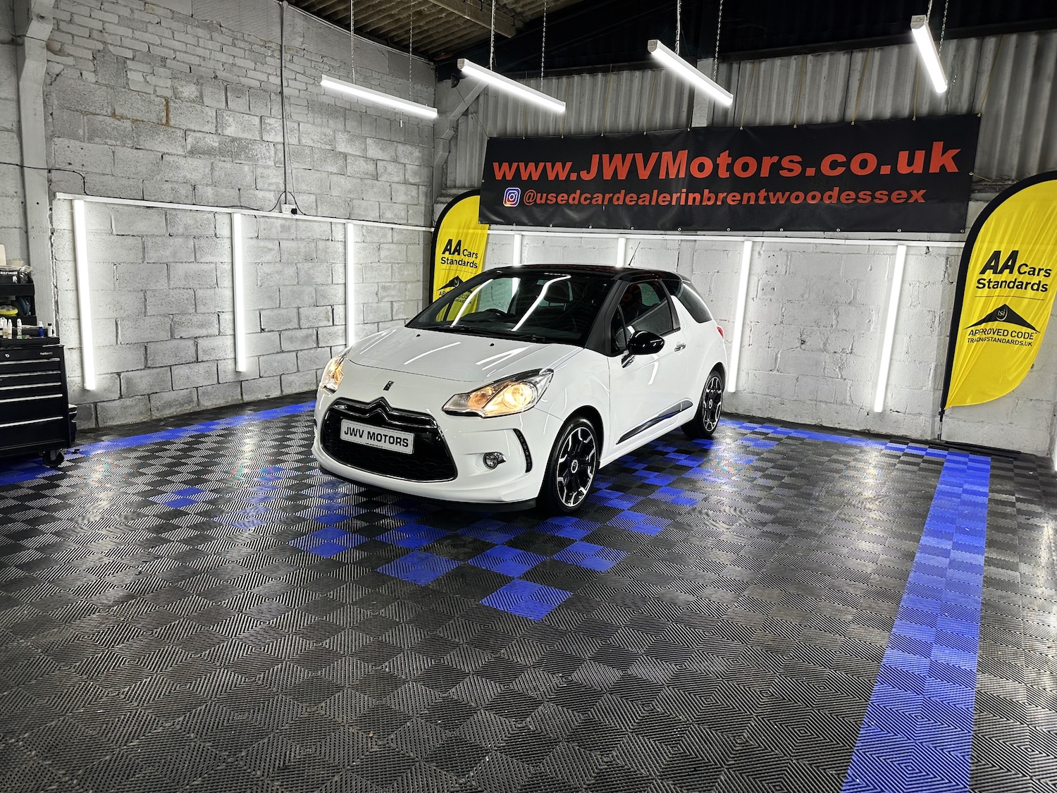 Used Citroen DS3 2012 for sale - 76934255: Photo 38