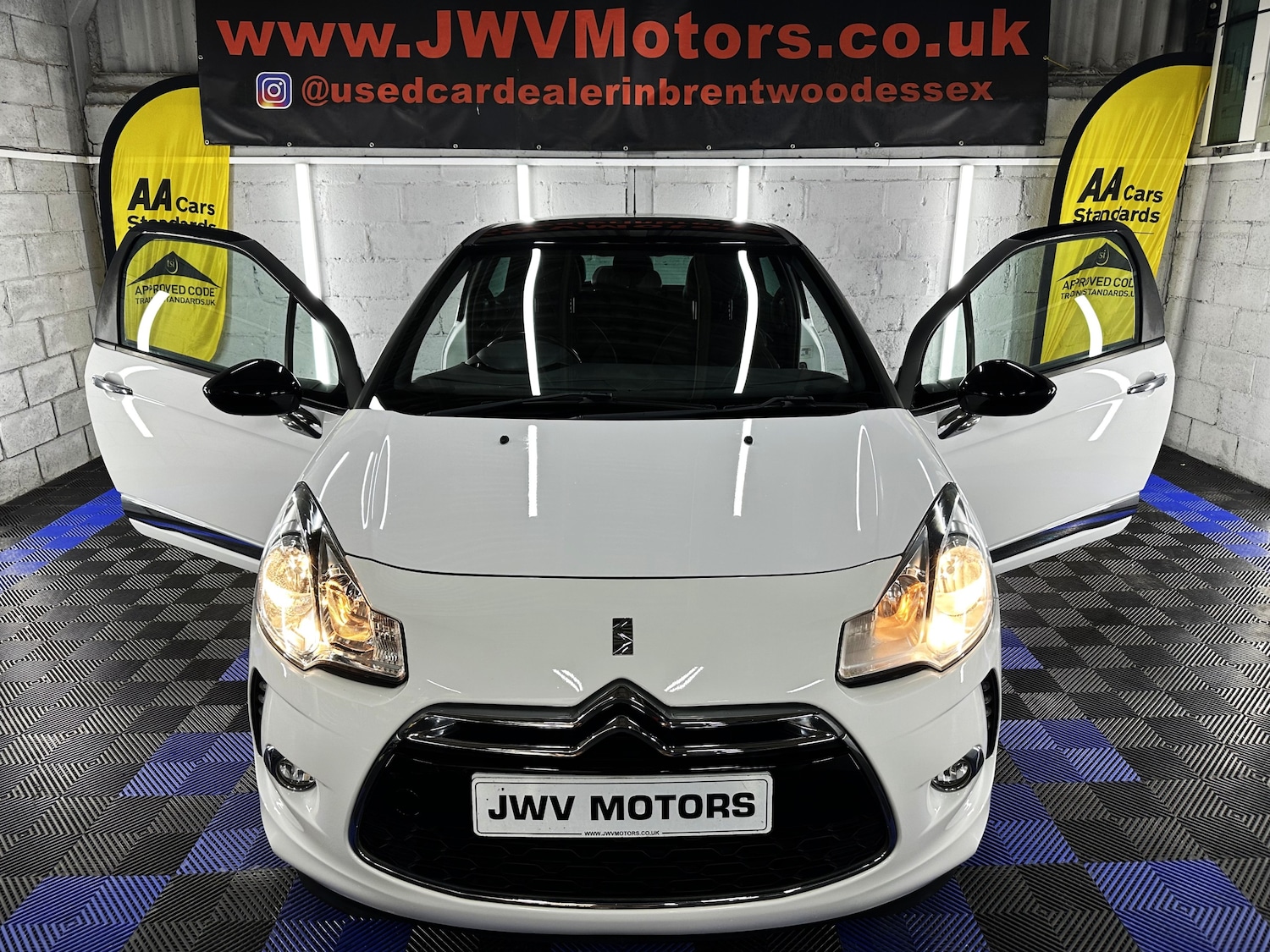 Used Citroen DS3 2012 for sale - 76934255: Photo 39