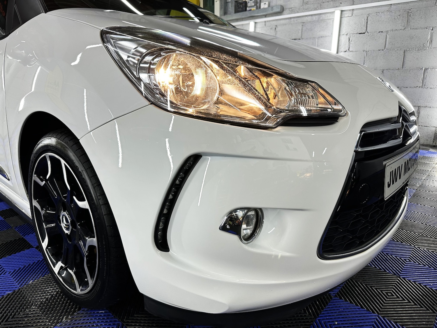Used Citroen DS3 2012 for sale - 76934255: Photo 4