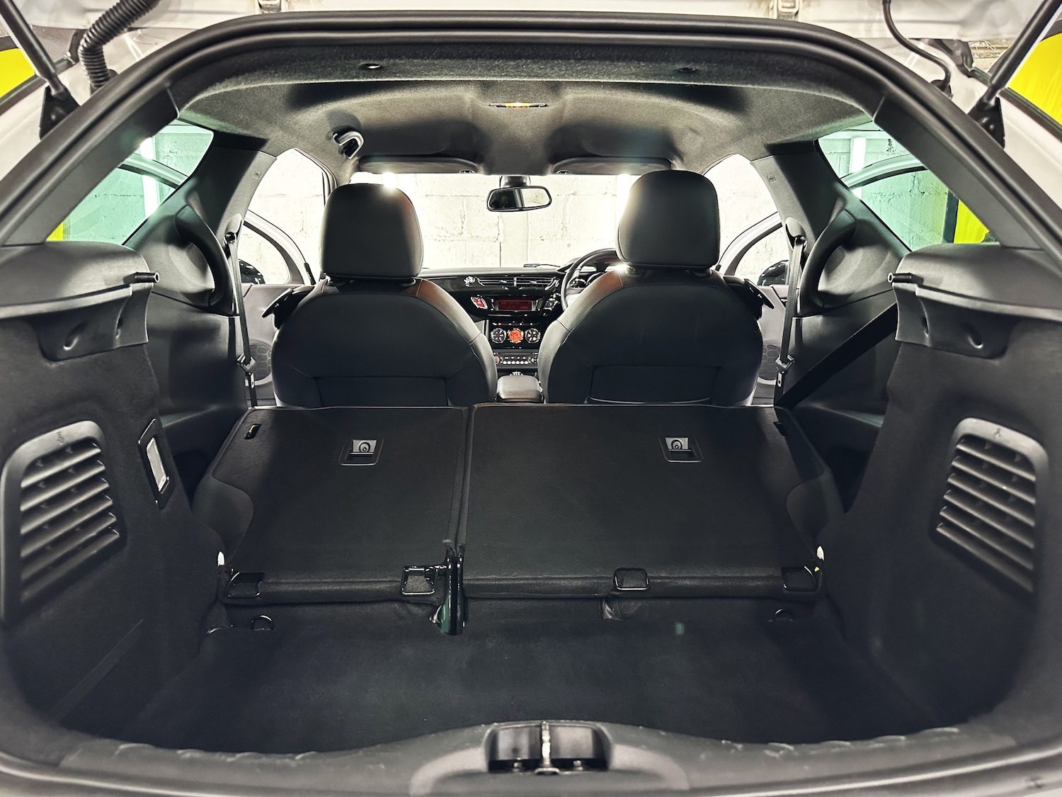 Used Citroen DS3 2012 for sale - 76934255: Photo 53