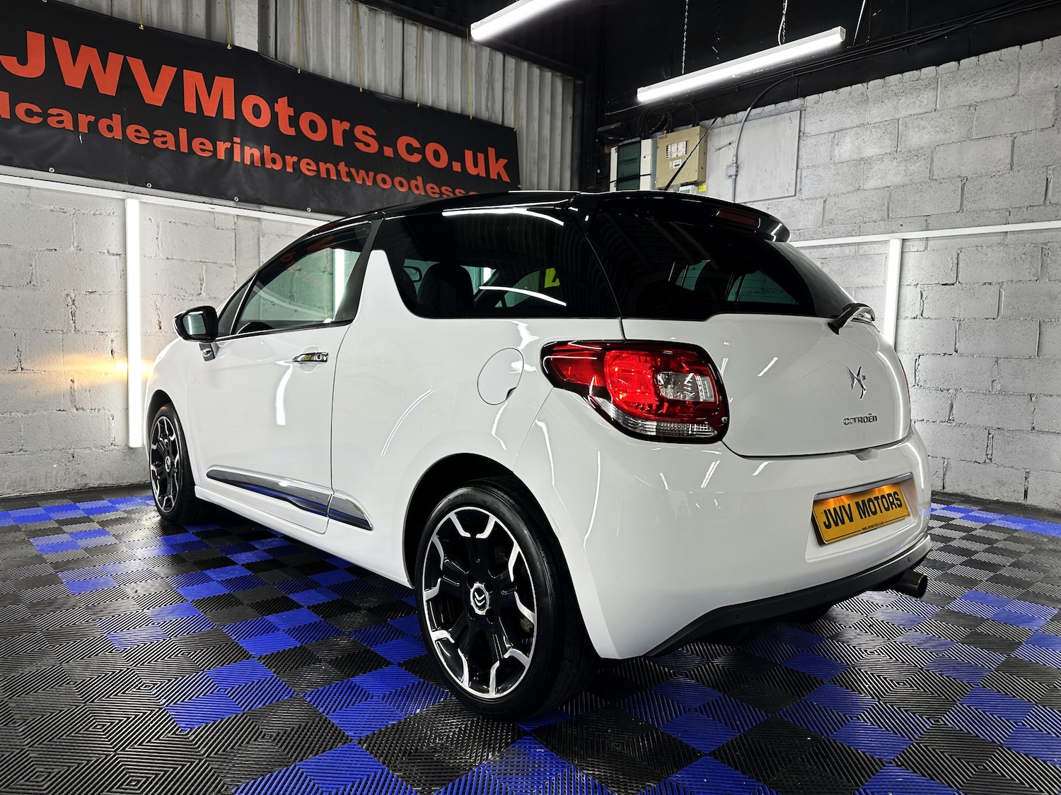 Used Citroen DS3 2012 for sale - 76934255: Photo 9