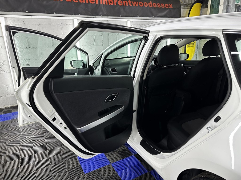 Used Kia Ceed 2015 for sale - 77021988: Photo 32