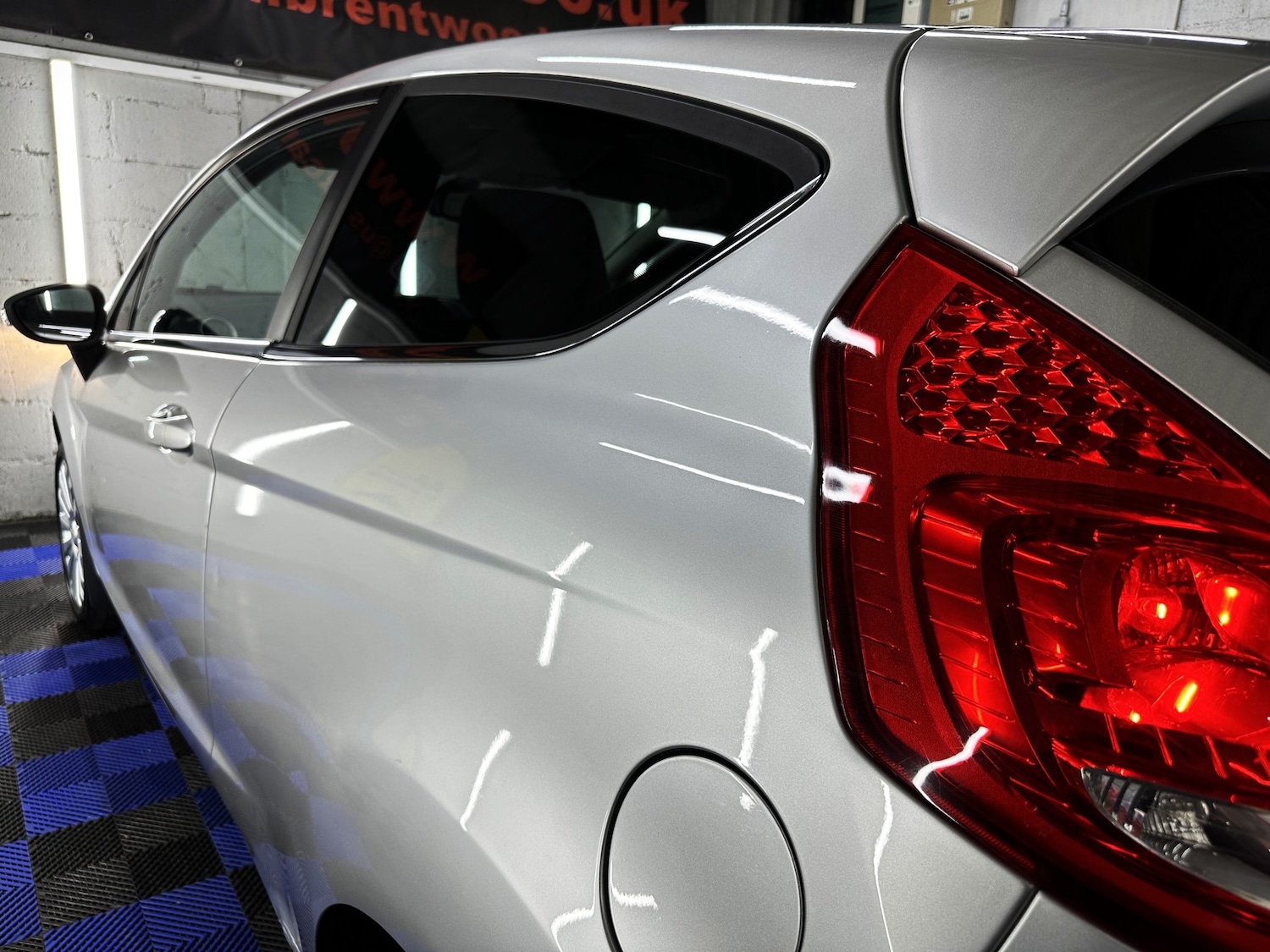 Used Ford Fiesta 2009 for sale - 76082402: Photo 10