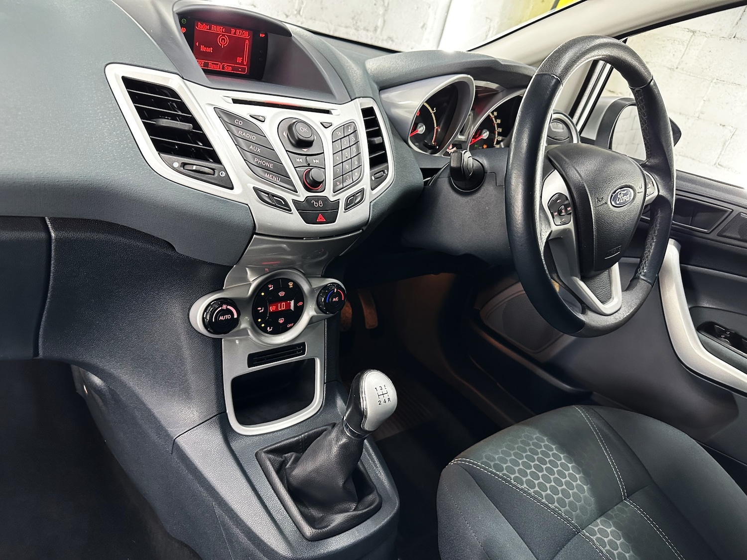 Used Ford Fiesta 2009 for sale - 76082402: Photo 21