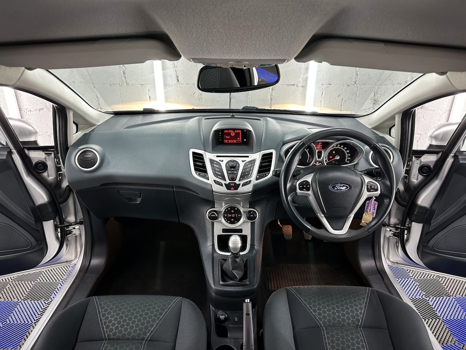Used Ford Fiesta 2009 for sale - 76082402: Photo 22