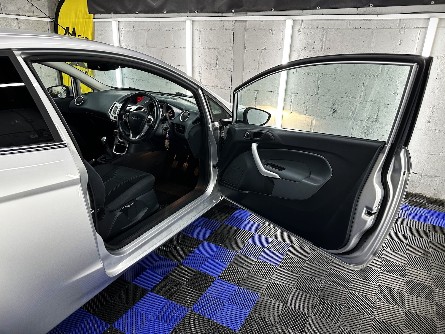 Used Ford Fiesta 2009 for sale - 76082402: Photo 27
