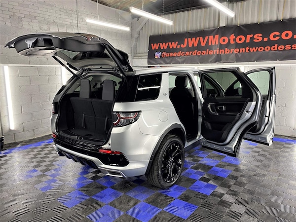 Used Land Rover Discovery Sport 2019 for sale - 75627748: Photo 32