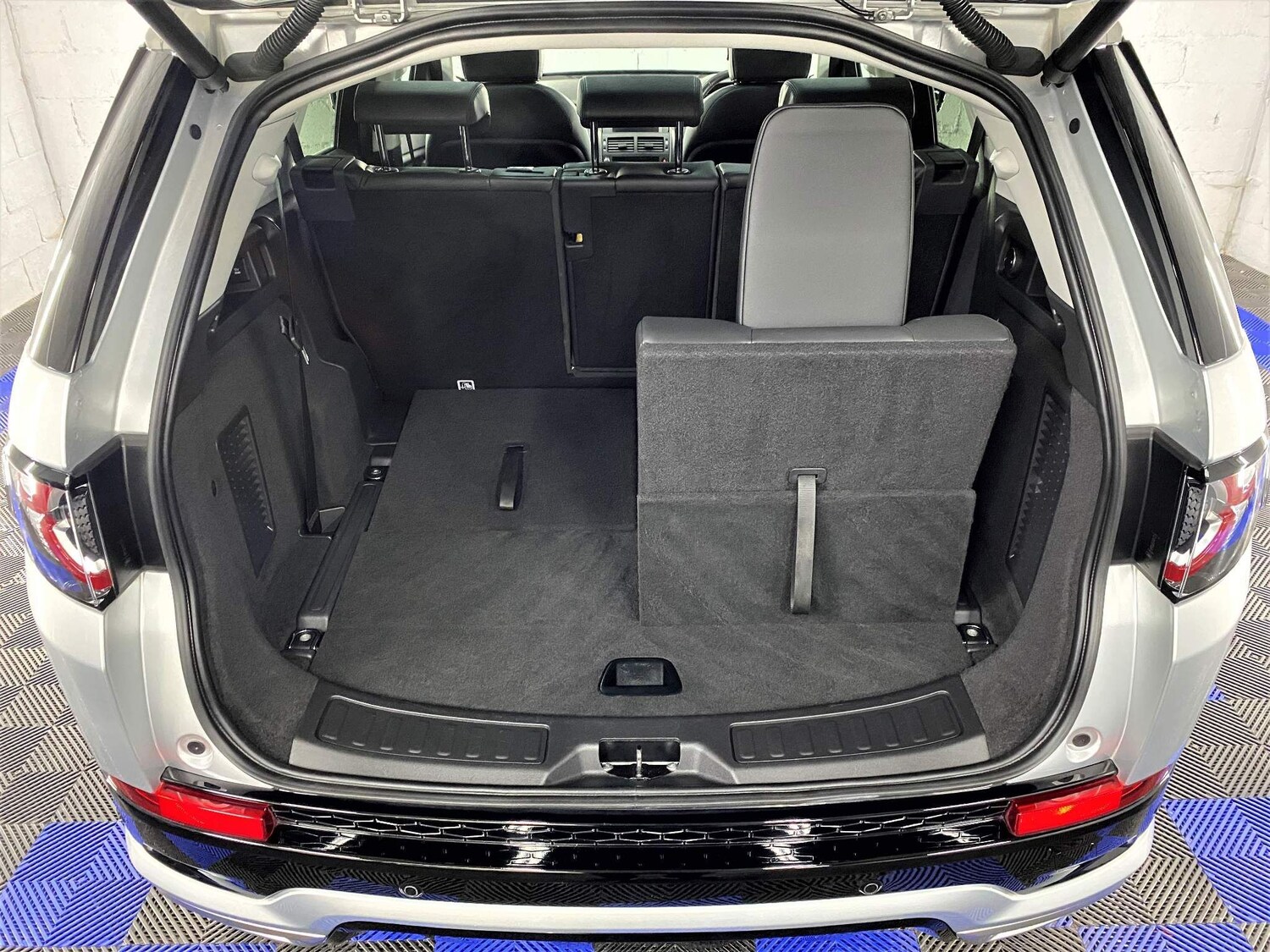 Used Land Rover Discovery Sport 2019 for sale - 75627748: Photo 61