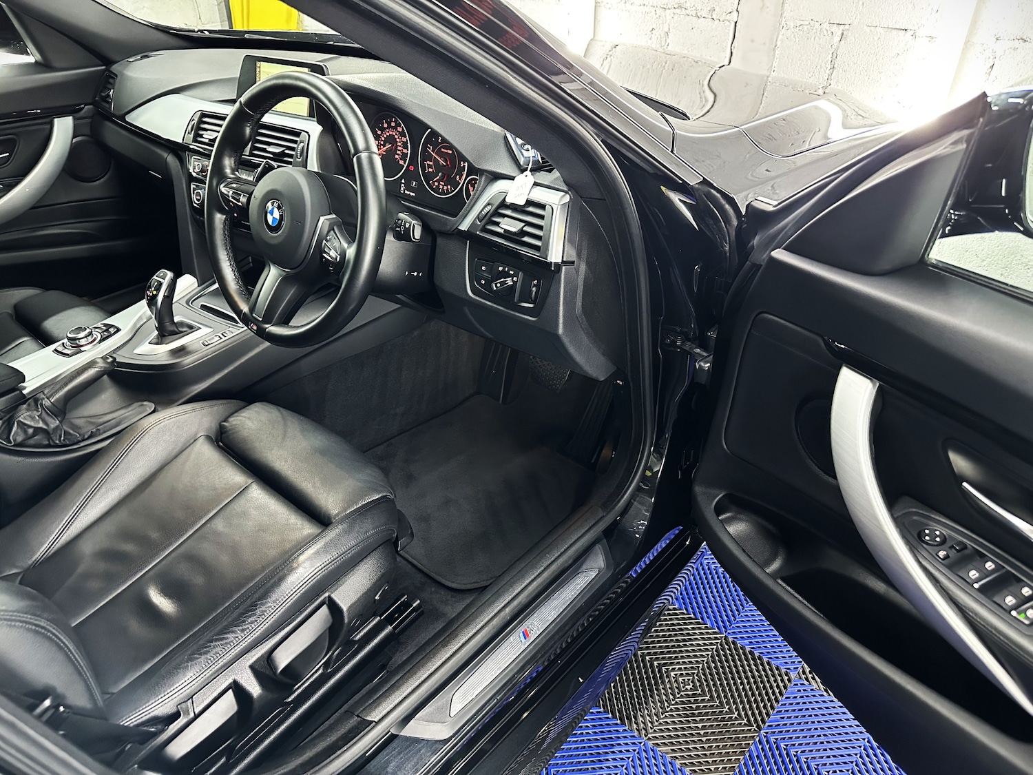 Used BMW 3 Series 2016 for sale - 76545924: Photo 25