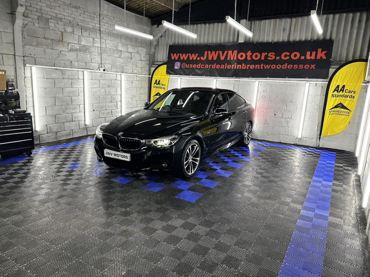 Used BMW 3 Series 2016 for sale - 76545924: Photo 44