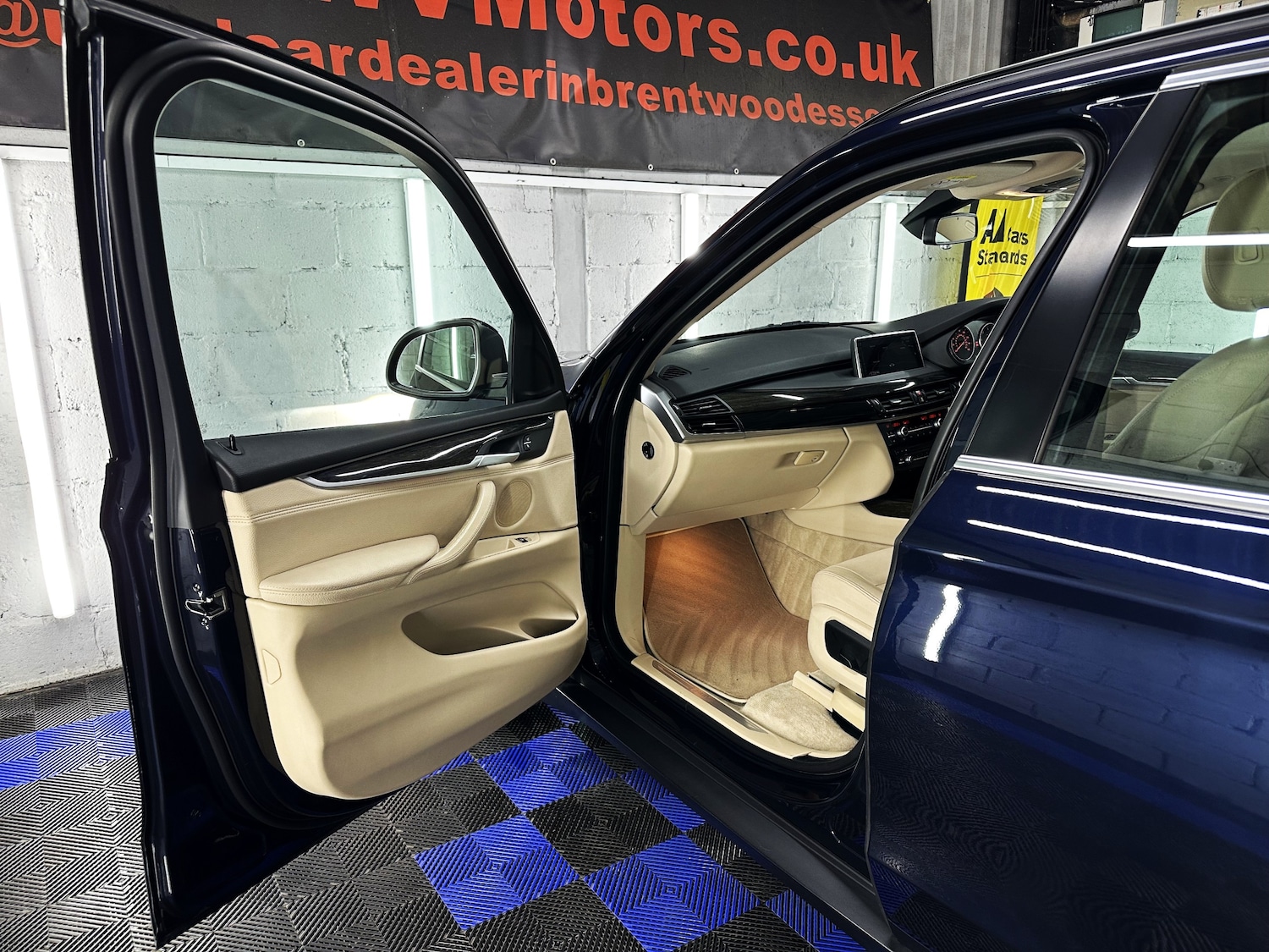 Used BMW X5 2015 for sale - 76635944: Photo 16