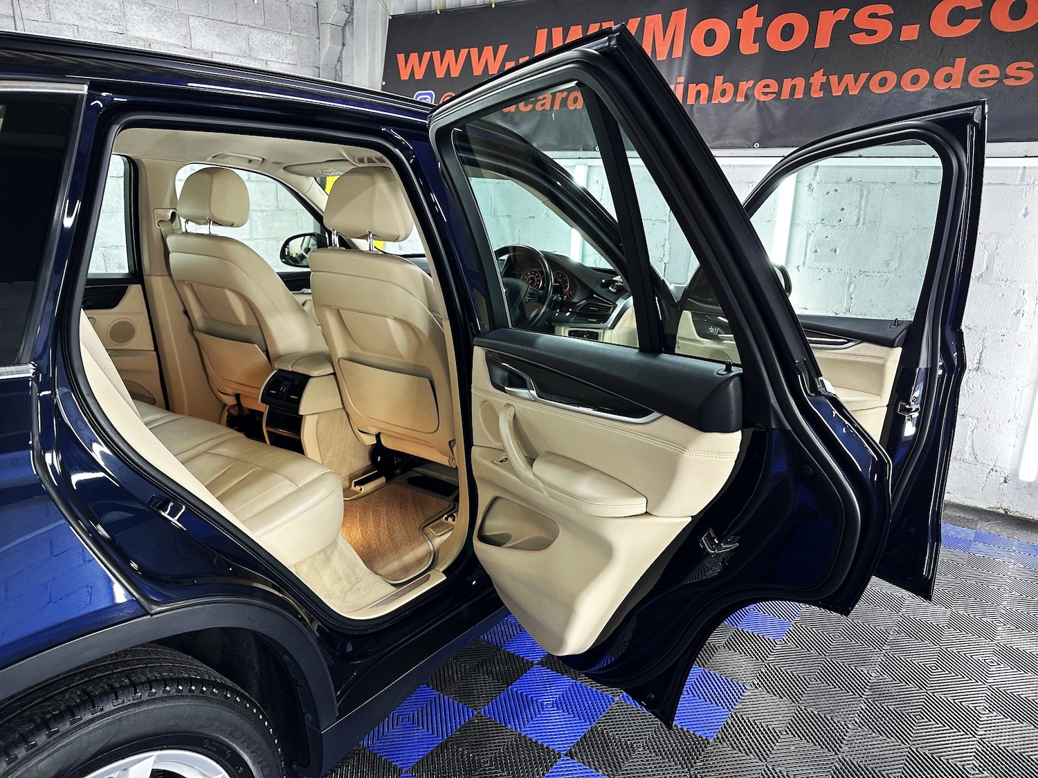 Used BMW X5 2015 for sale - 76635944: Photo 29