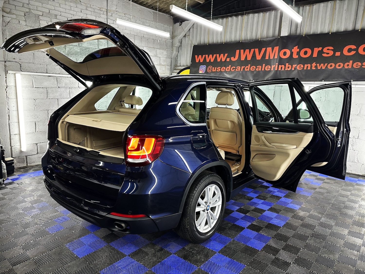 Used BMW X5 2015 for sale - 76635944: Photo 31