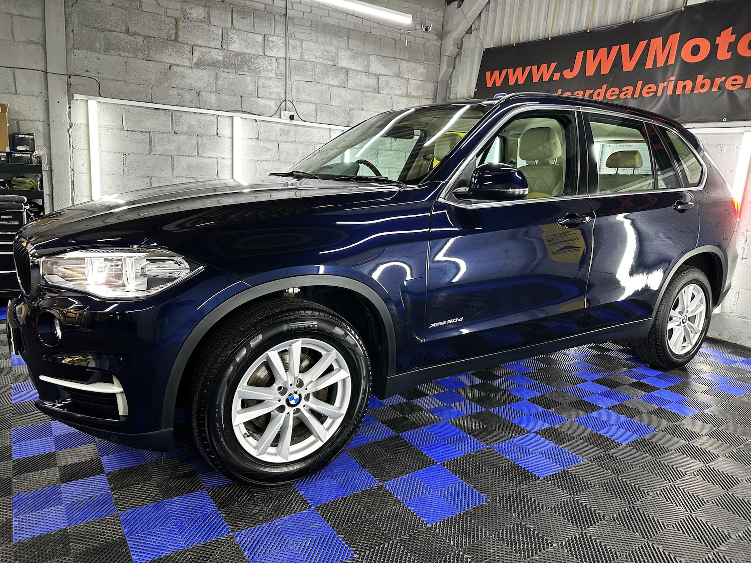 Used BMW X5 2015 for sale - 76635944: Photo 43