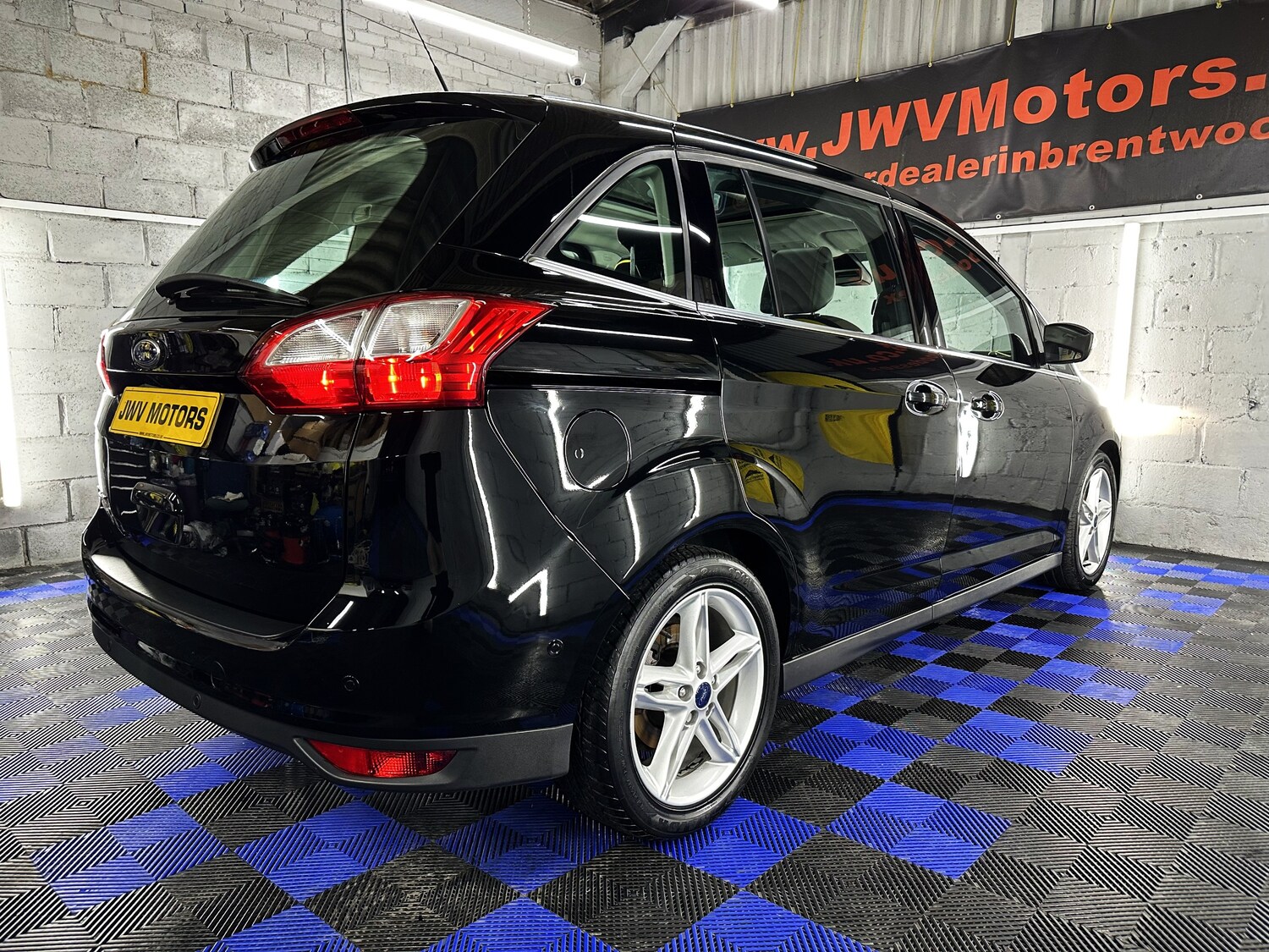 Used Ford Grand C-Max 2015 for sale - 76565609: Photo 15