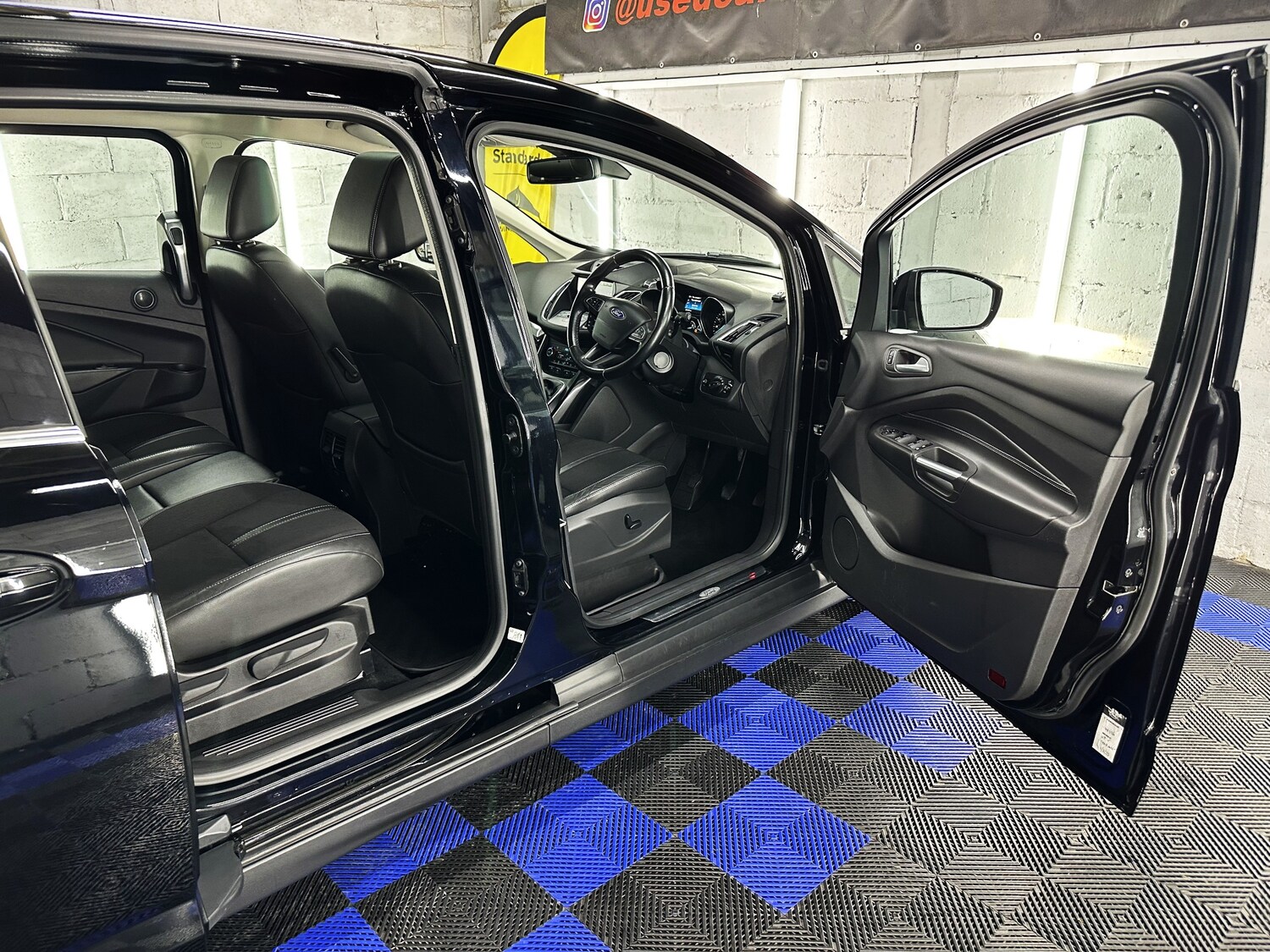 Used Ford Grand C-Max 2015 for sale - 76565609: Photo 30