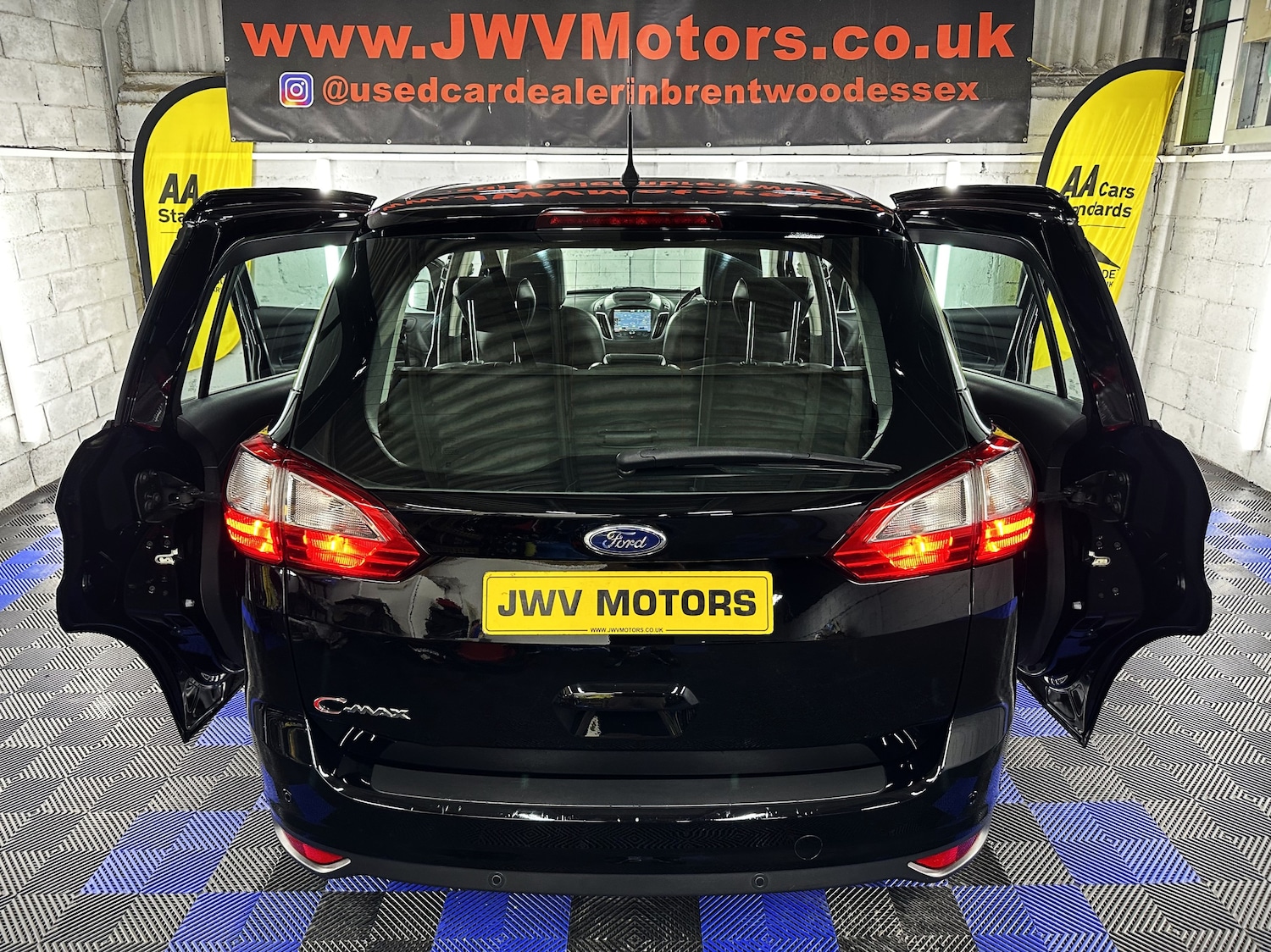 Used Ford Grand C-Max 2015 for sale - 76565609: Photo 38