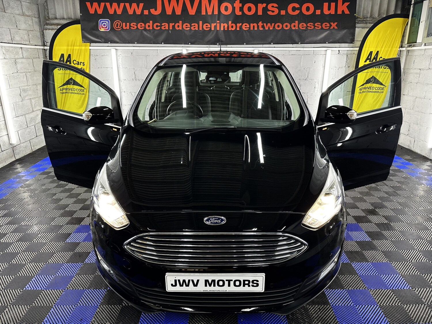 Used Ford Grand C-Max 2015 for sale - 76565609: Photo 54