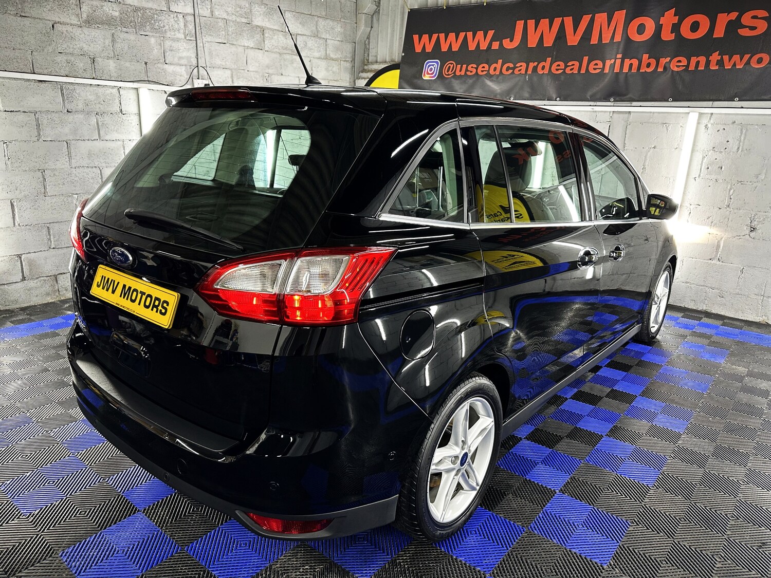 Used Ford Grand C-Max 2015 for sale - 76565609: Photo 60
