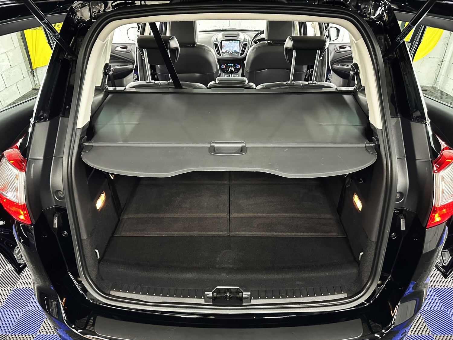 Used Ford Grand C-Max 2015 for sale - 76565609: Photo 63