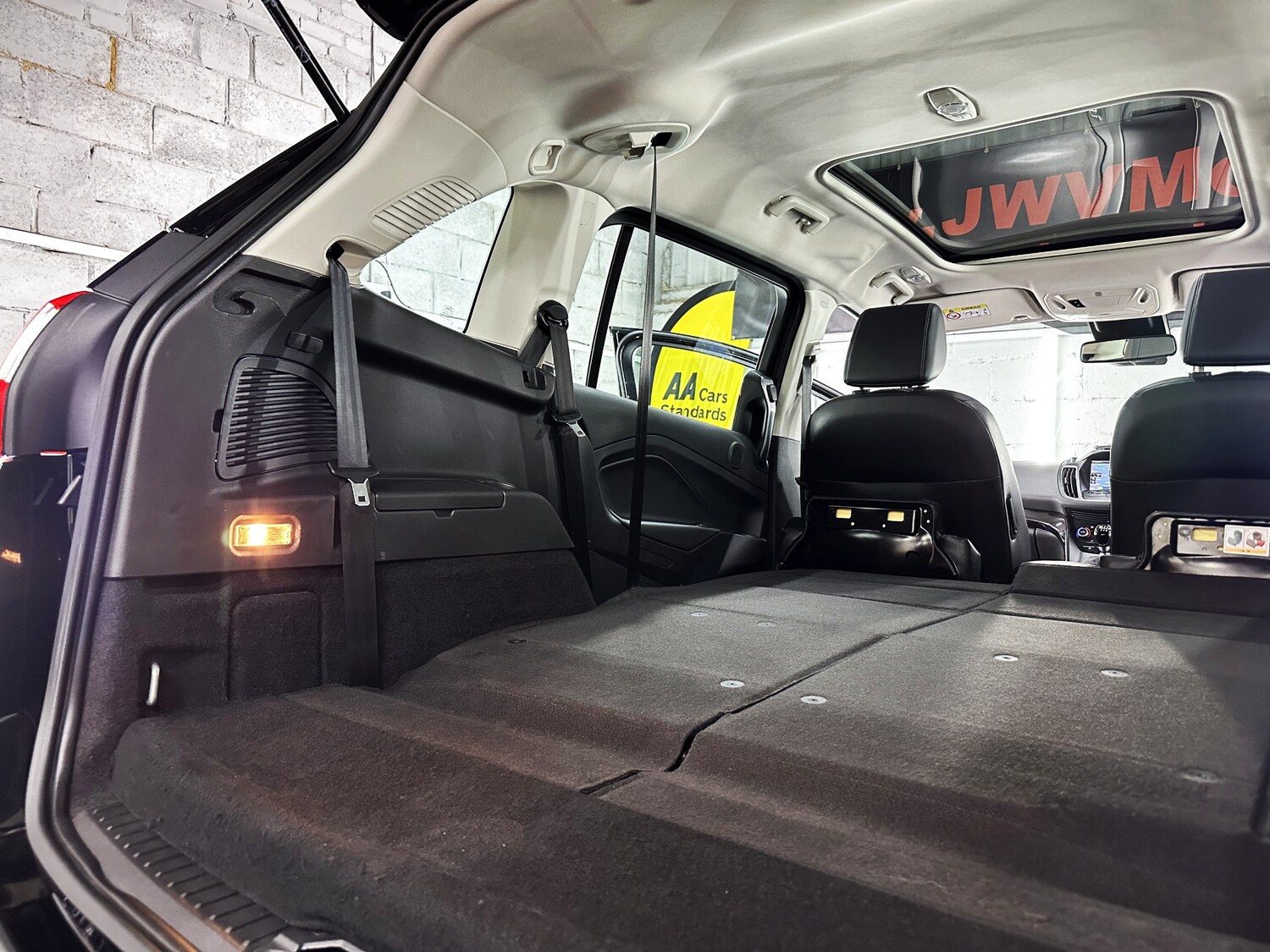 Used Ford Grand C-Max 2015 for sale - 76565609: Photo 65