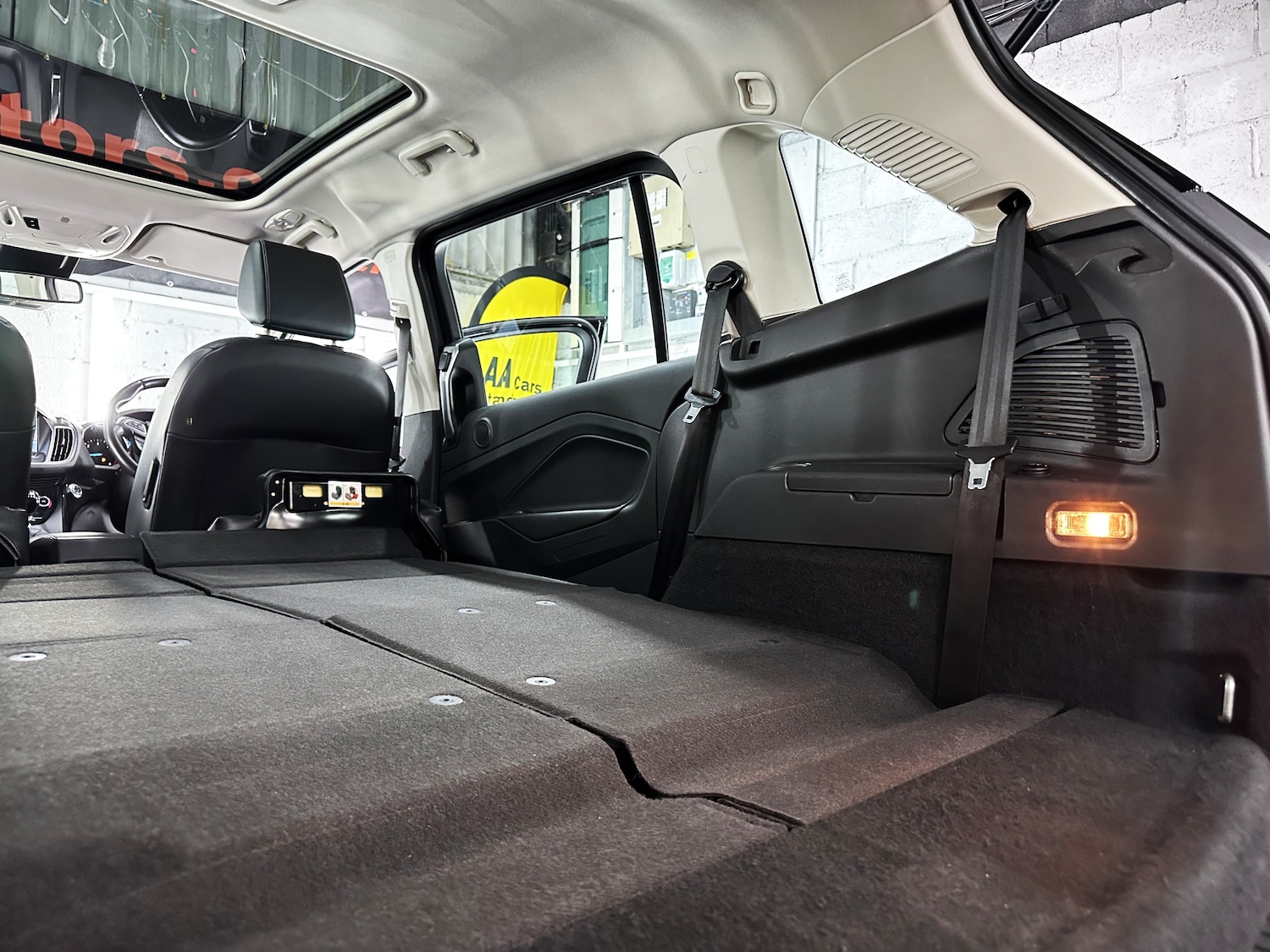 Used Ford Grand C-Max 2015 for sale - 76565609: Photo 67