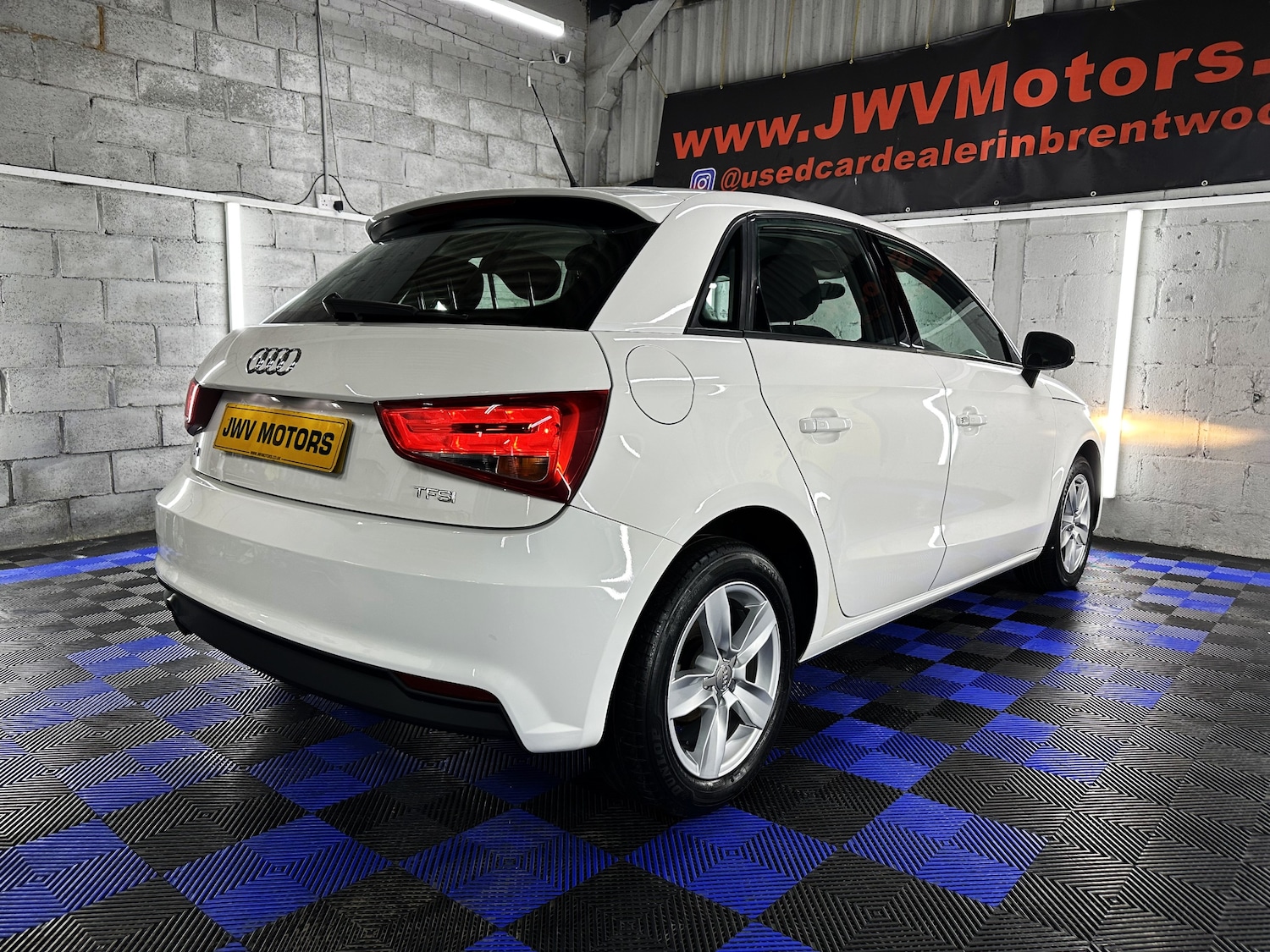 Used Audi A1 2017 for sale - 76883956: Photo 15