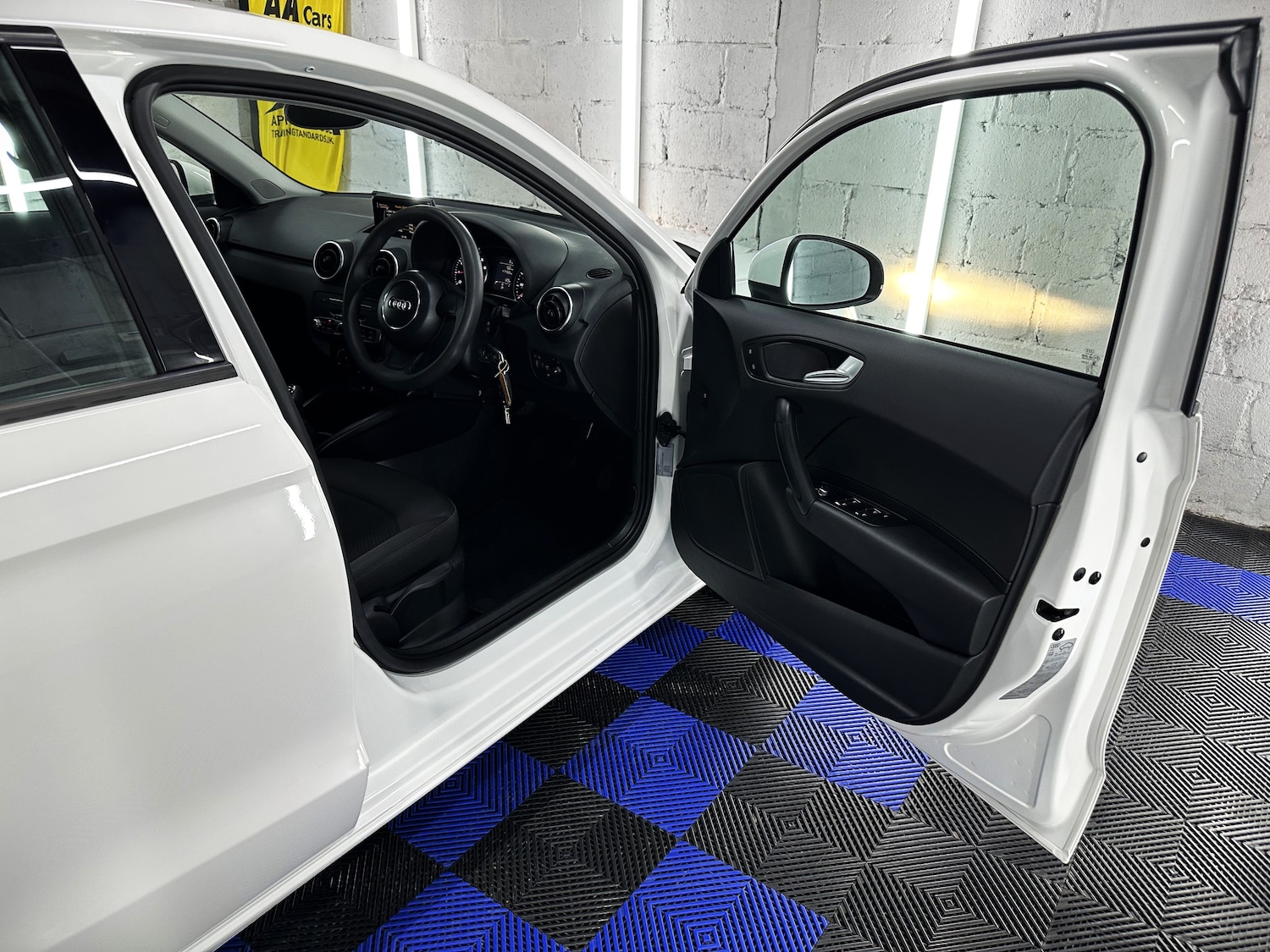 Used Audi A1 2017 for sale - 76883956: Photo 27