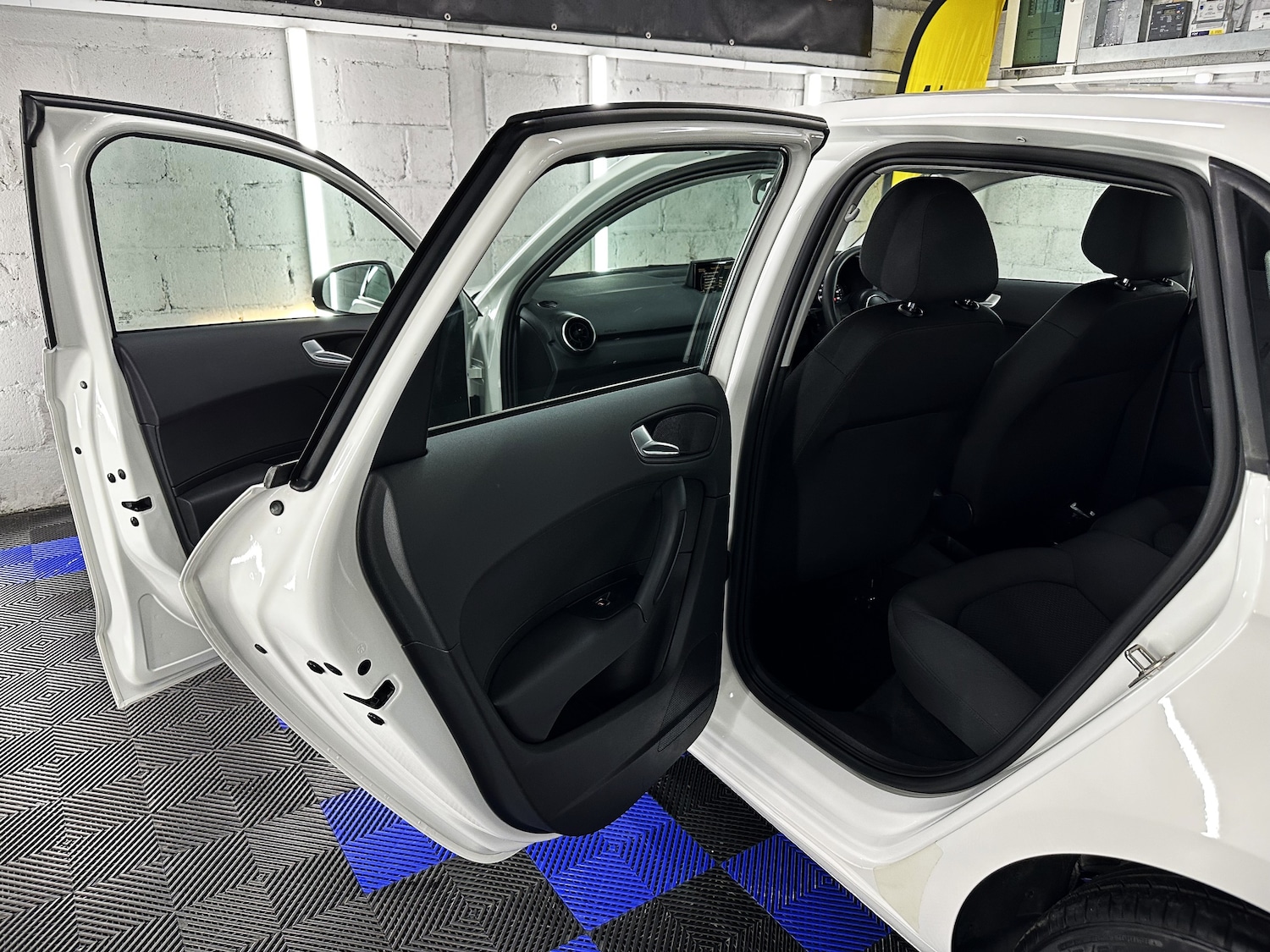 Used Audi A1 2017 for sale - 76883956: Photo 33