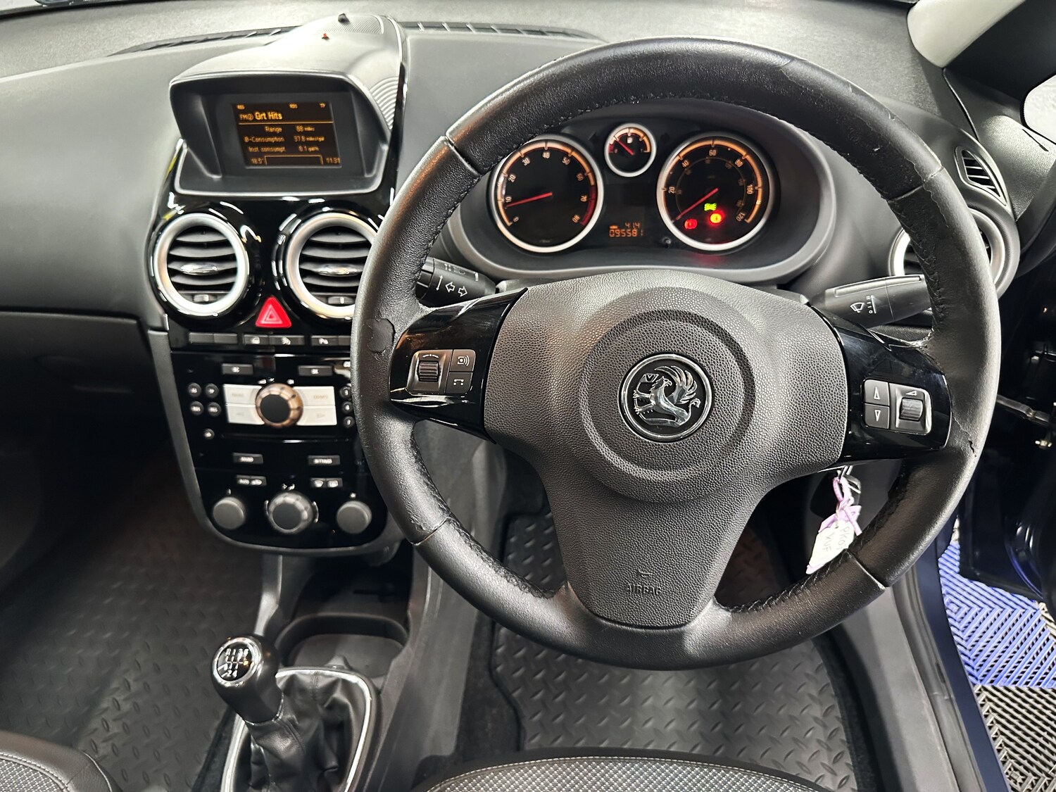 Used Vauxhall Corsa 2007 for sale - 76191399: Photo 23