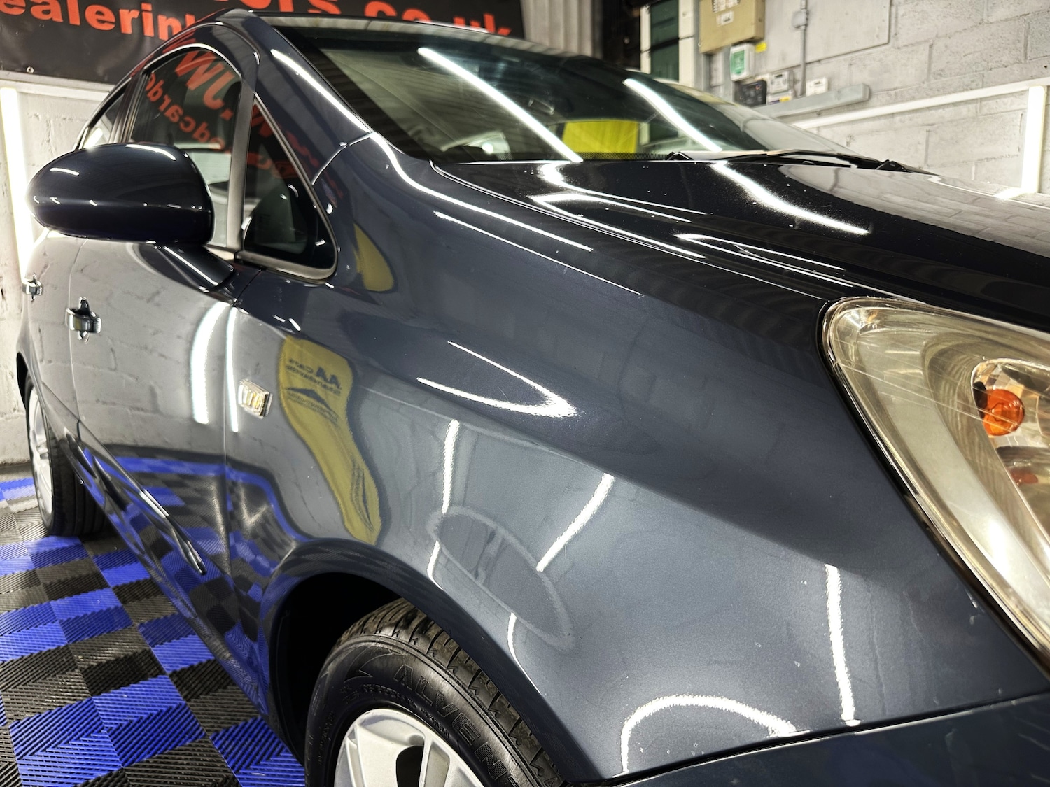 Used Vauxhall Corsa 2007 for sale - 76191399: Photo 3