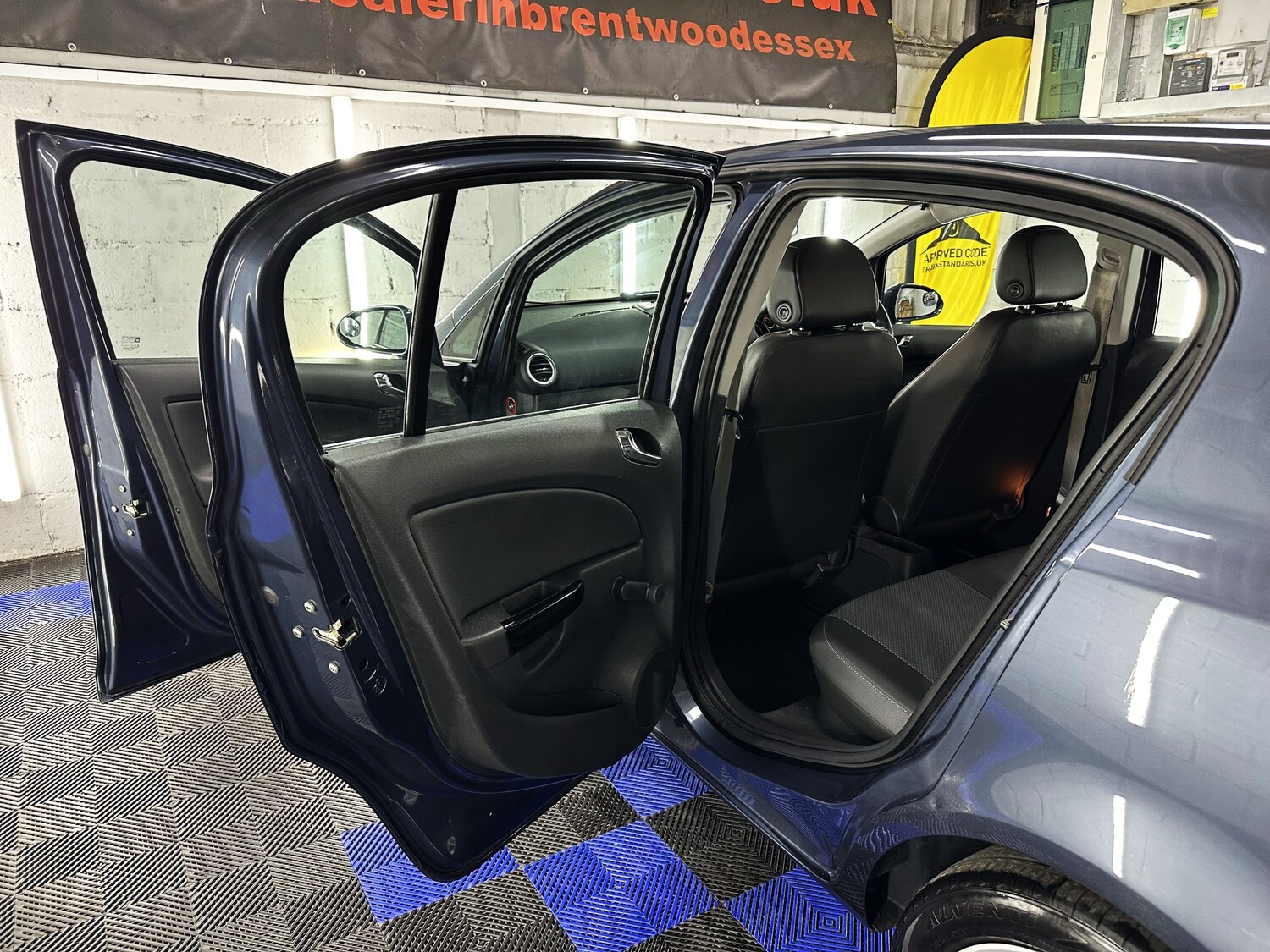 Used Vauxhall Corsa 2007 for sale - 76191399: Photo 33