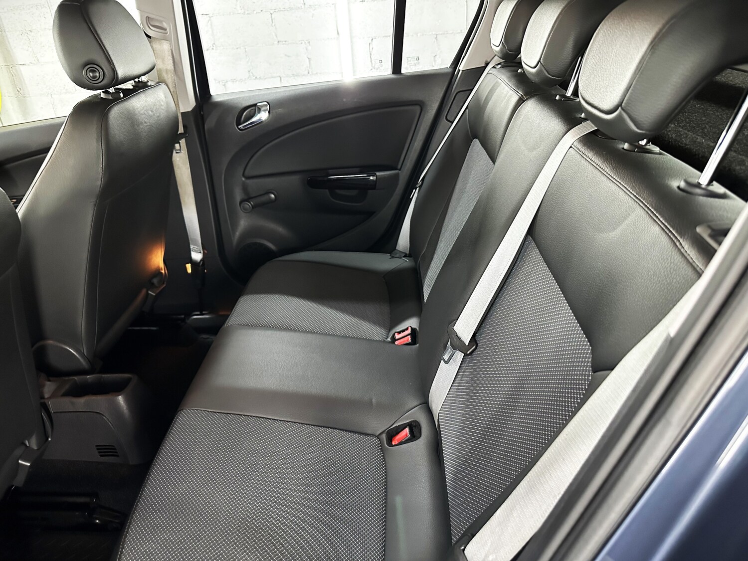 Used Vauxhall Corsa 2007 for sale - 76191399: Photo 35