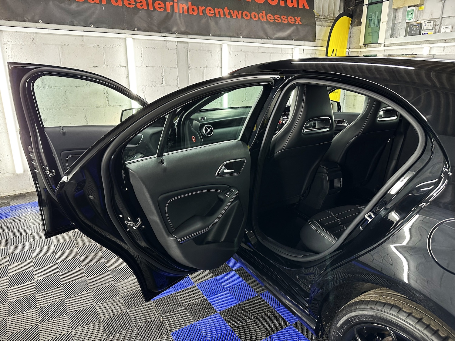 Used Mercedes-Benz A-Class 2013 for sale - 76391941: Photo 34