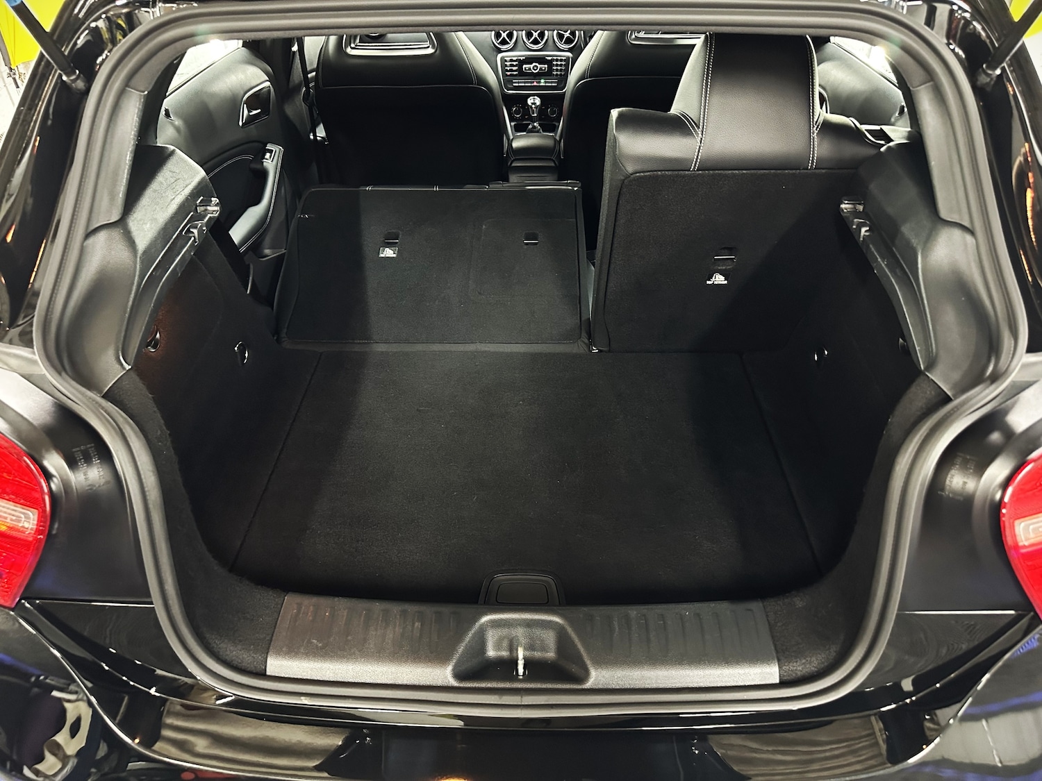 Used Mercedes-Benz A-Class 2013 for sale - 76391941: Photo 57