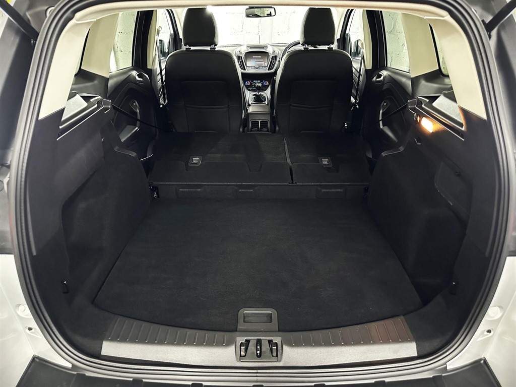 Used Ford Kuga 2019 for sale - 76979827: Photo 58