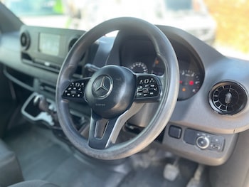 Used Mercedes-Benz Sprinter 2019 for sale - 79240601: Photo